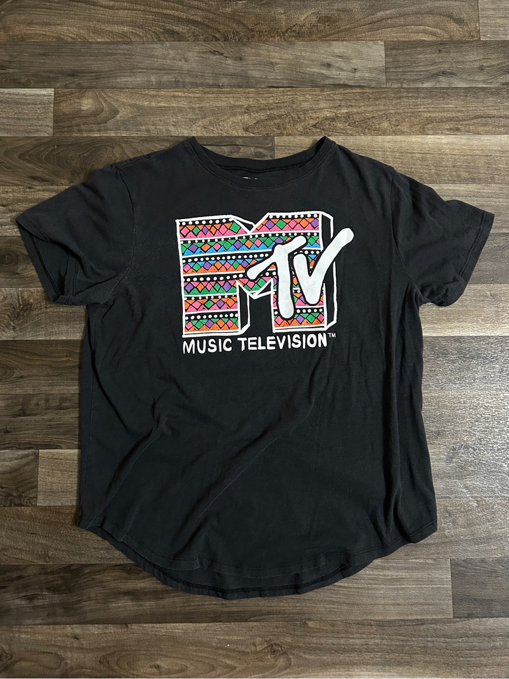 MTV Music Television Graphic Logo T-Shirt Black Women’s 2XL Casual Tee